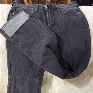 Stylish Black Denim Jeans with Patch Detail